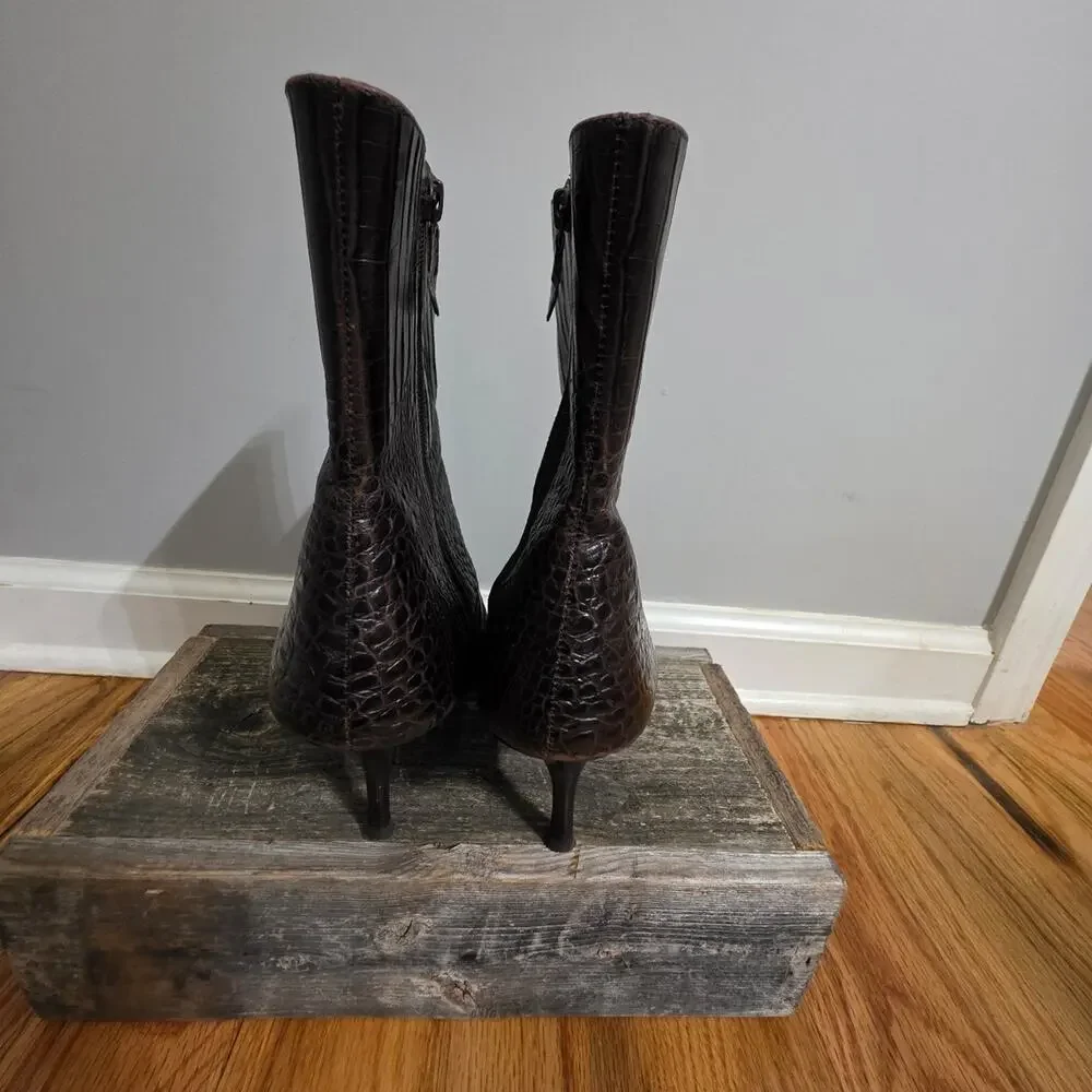 Ann Taylor Brown Croc Embossed Leather Pointed Toe Heeled Ankle Boots Size 8M